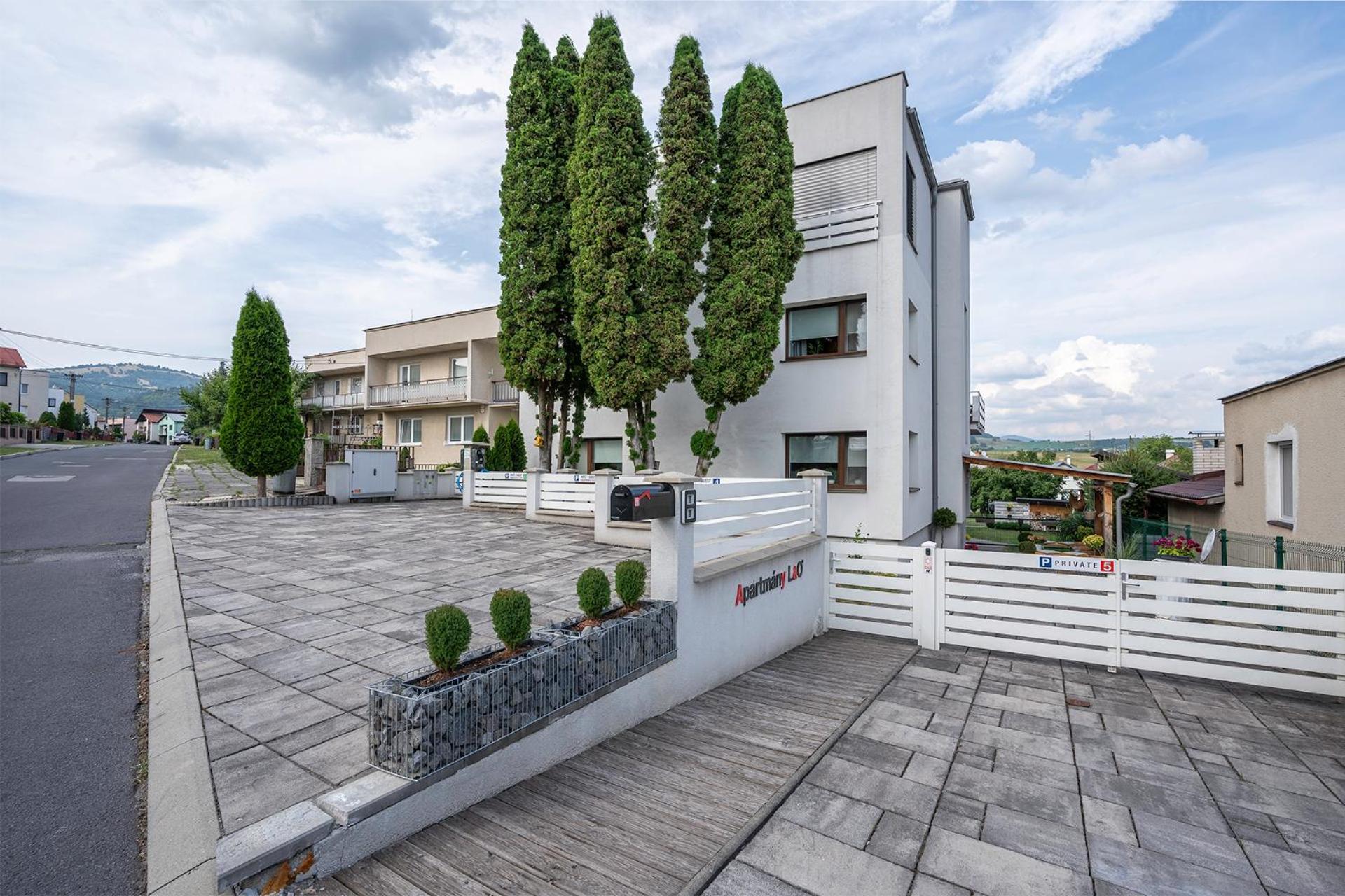 Apartmany L&O - Laura Zvolenské Nemce Exteriör bild